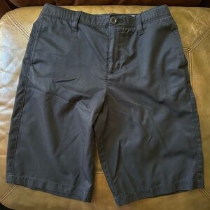 Under Armour performance shorts. Size 14.